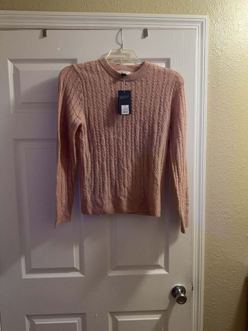 Universal Thread Women's Cable Knit Crewneck Sweater Blush Pink Size S